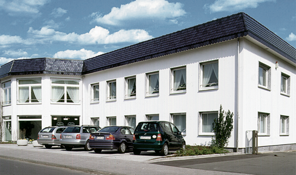 1997 - Demonstration Centre