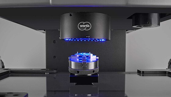 19.10.2022 | News on multisenorics - Fast coating thickness measurement with chromatic sensors
